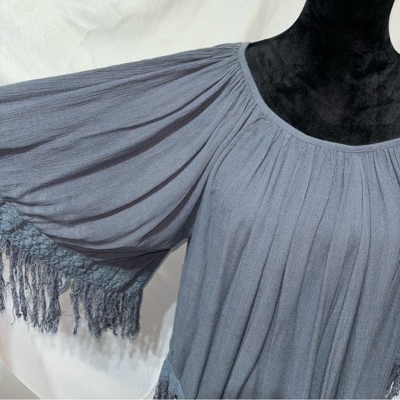 Fashion Fuse Blue Batwing Sleeves with Fringe Size L - Picture 2 of 8